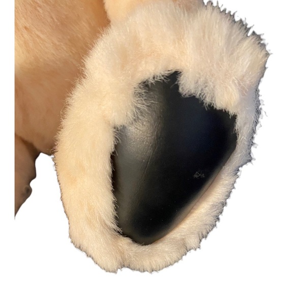 Vintage 1992 Gund Pink Teddy Bear with Leather Paw & Feet Pads With Bonnet 13” - Picture 3 of 6